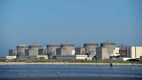 Centrale nucléaire de Gravelines : les salariés en grève illimitée...